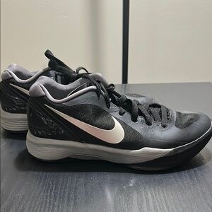 Nike Hyperspike shoes Sz 7.5